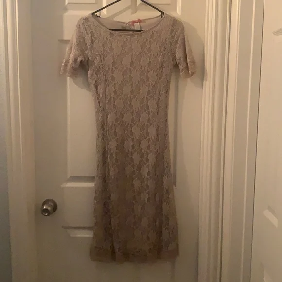 DownEast midi dress lace, cream-beige color, XS (0-4). DownEast midi dress lace, cream-beige color, XS (0-4).